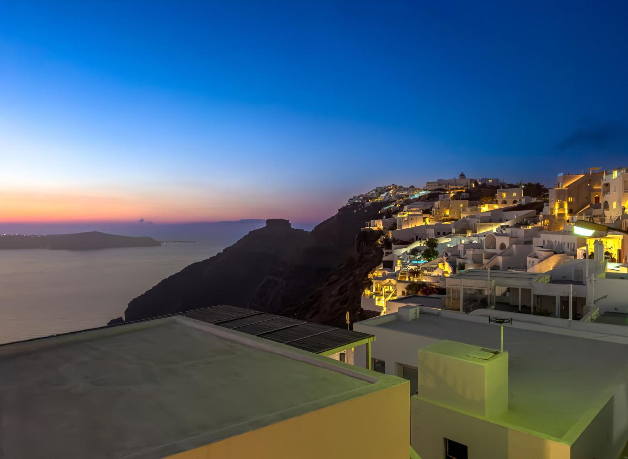 Reverie Santorini Hotel Фиростефани Экстерьер фото