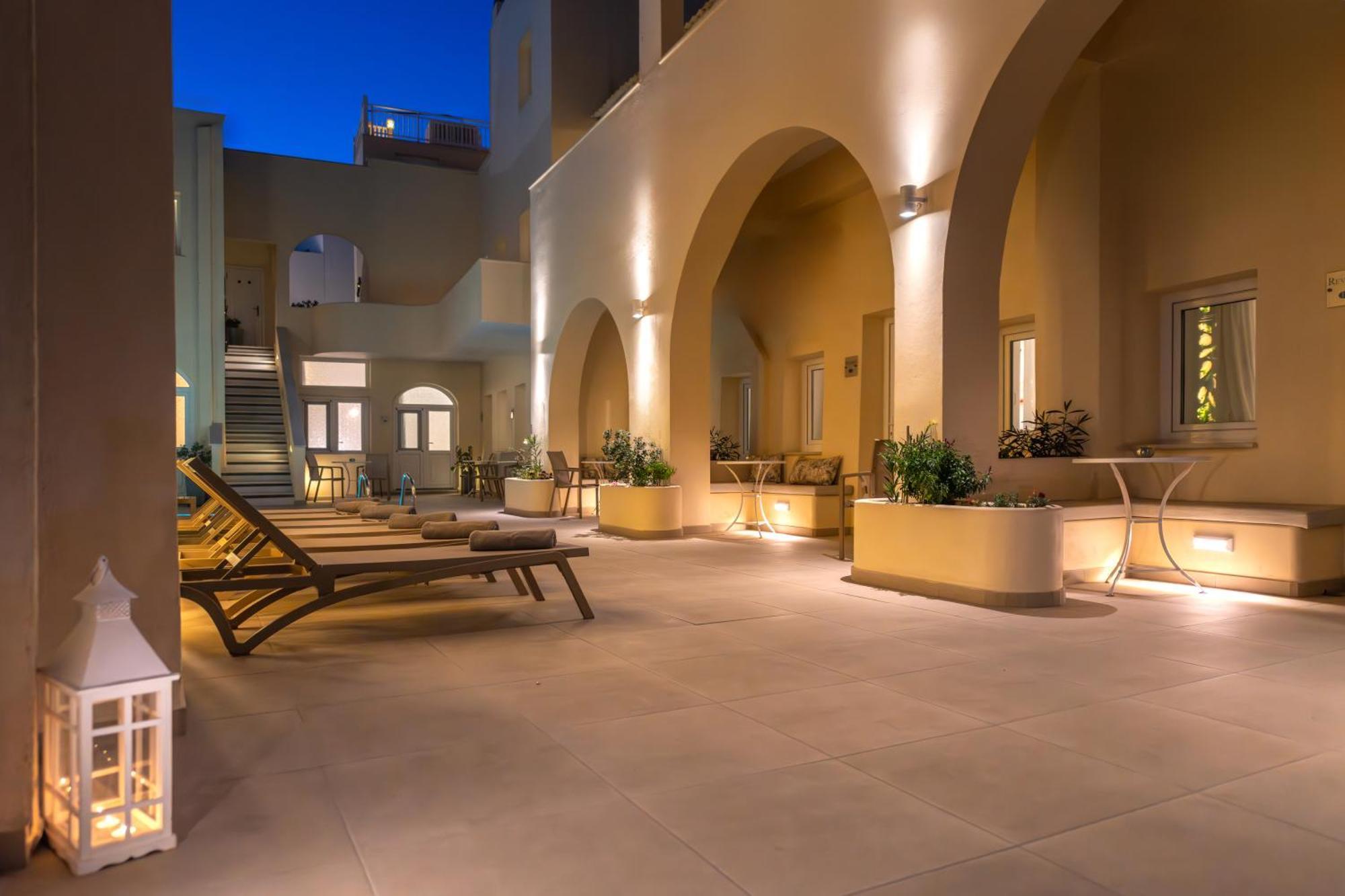 Reverie Santorini Hotel Фиростефани Экстерьер фото