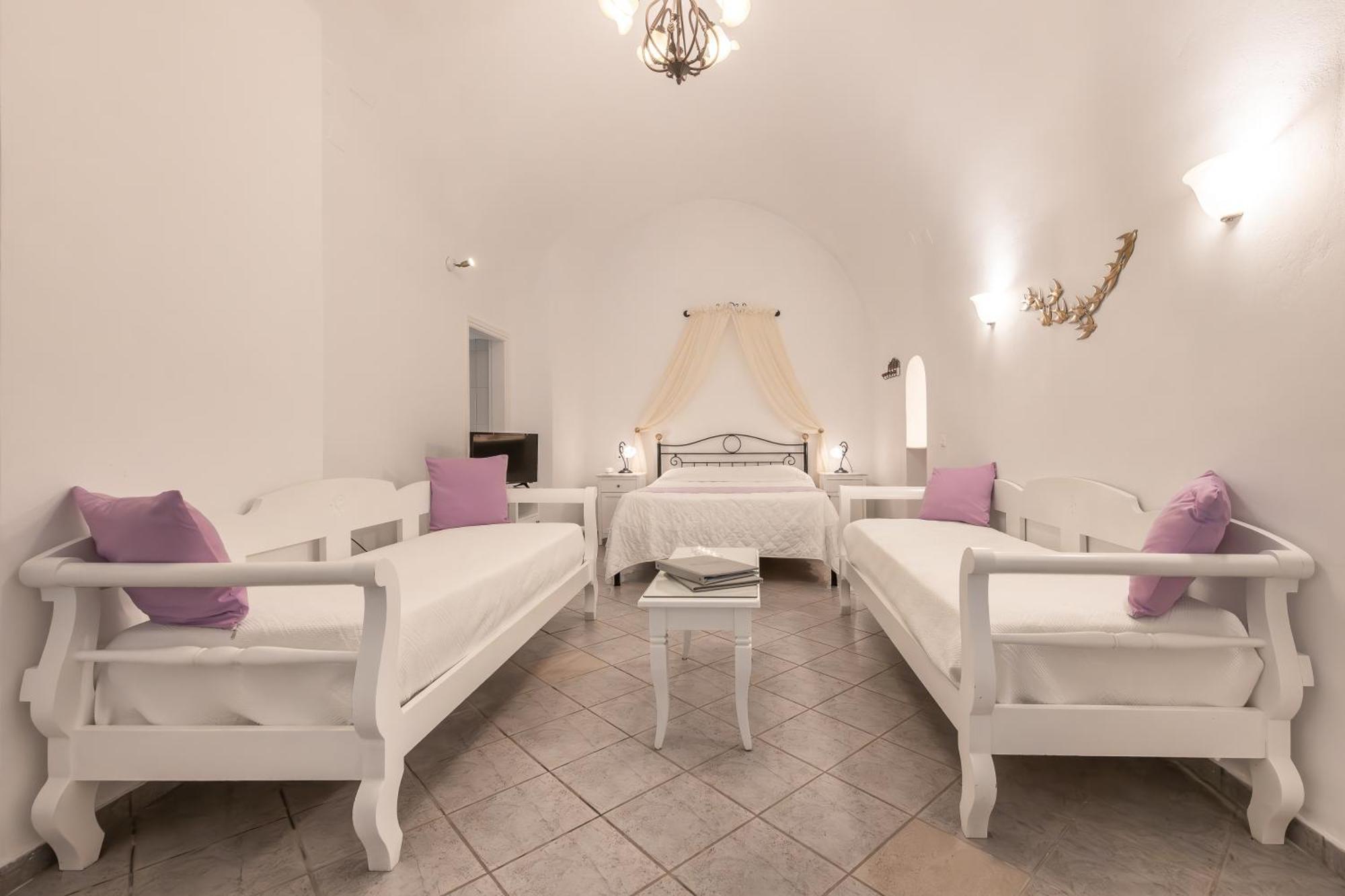 Reverie Santorini Hotel Фиростефани Экстерьер фото